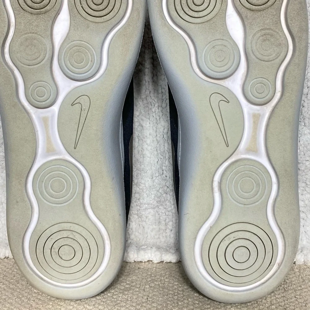 Nike Lunarsolo Women's Grey/Black Running Athletic Sneakers Shoes Size US 11
